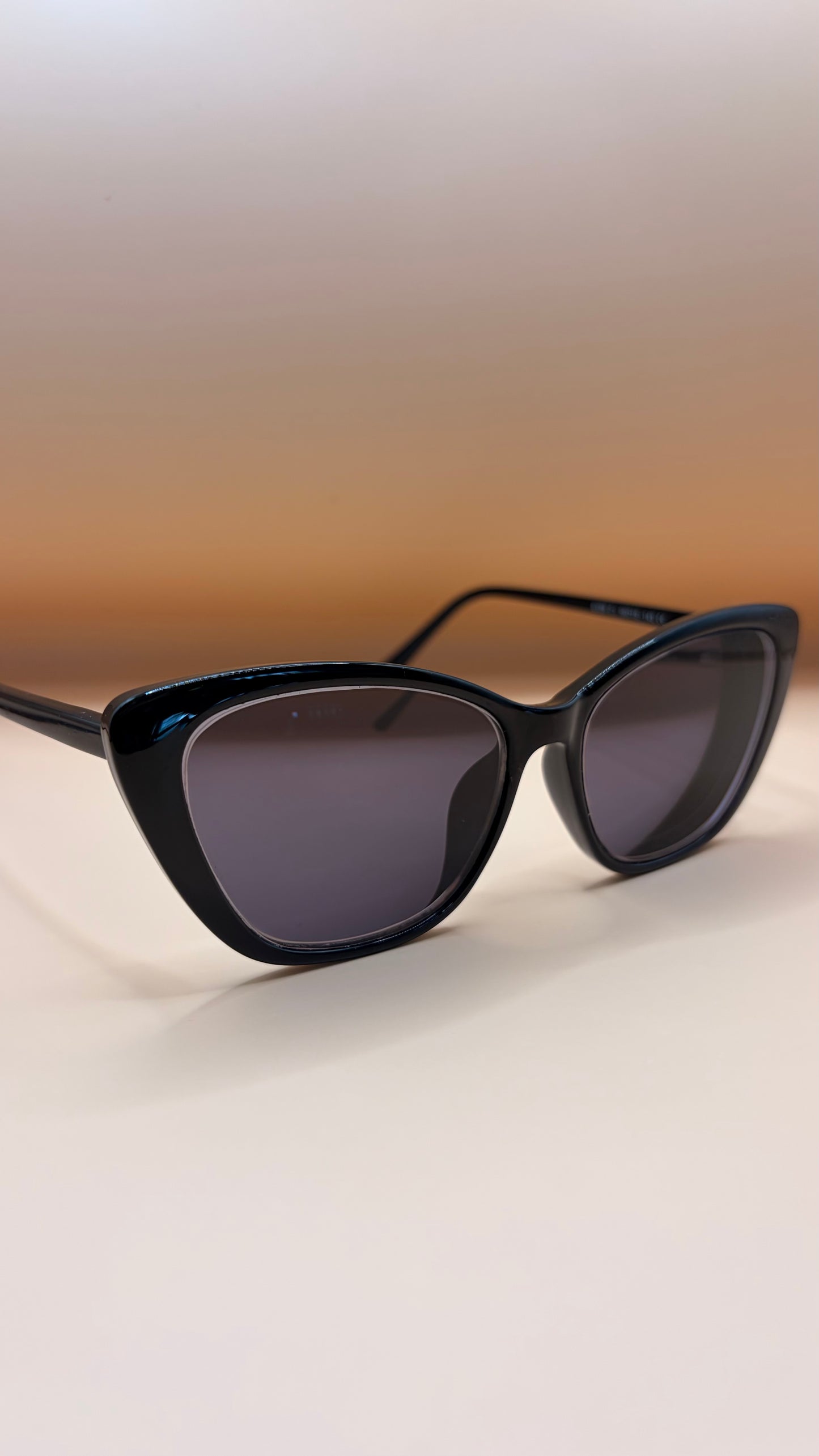 Rosette — Prescription Cat-Eye Frame